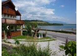 Accommodation near the reservoir and the lake 