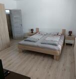 Apartmánový dom Veľký Meder 2447 - Apartmán prízemie/ veľká izba